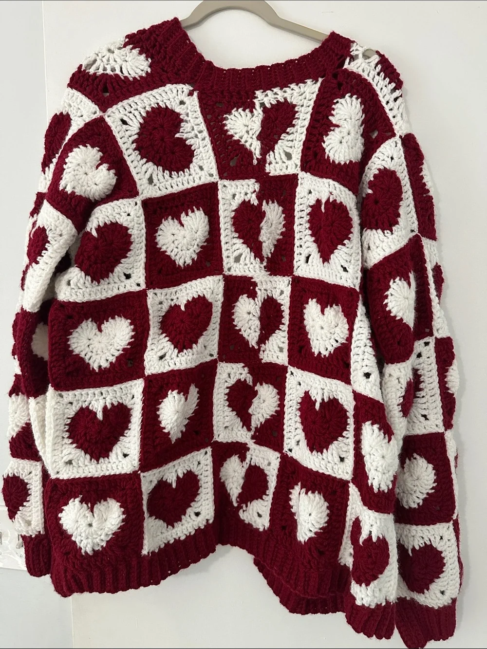 Unk Red and White Crochet Heart Patchwork Cardigan